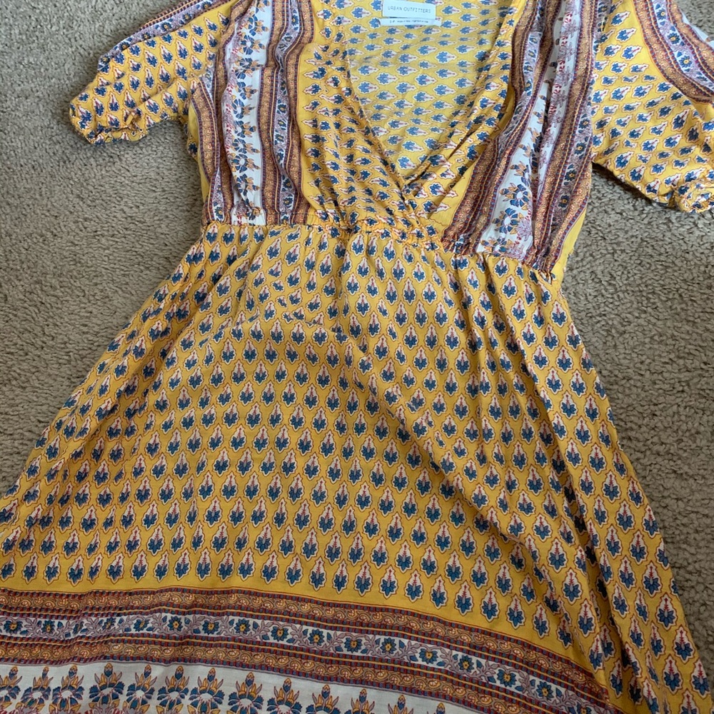 V neck, mini dress